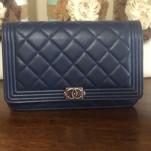 Not for sale. Decided to keep. Chanel Boy Navy WOC